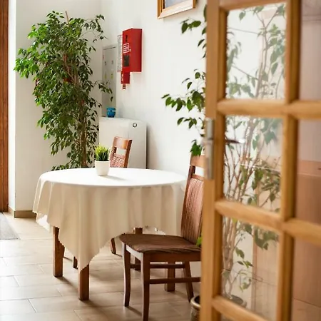 Aparthostel Green Hostel *