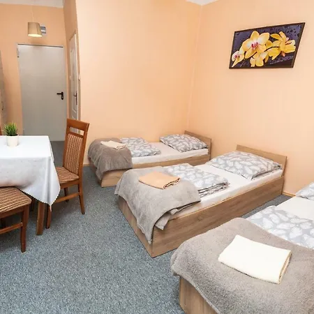 Aparthostel Green Hostel Krasków